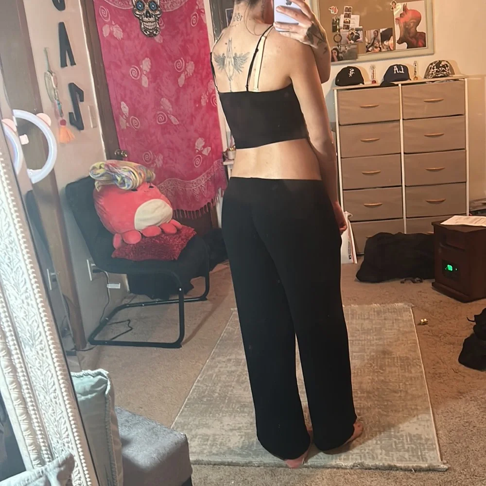 Victoria’s Secret Set !! - Picture 4 of 8